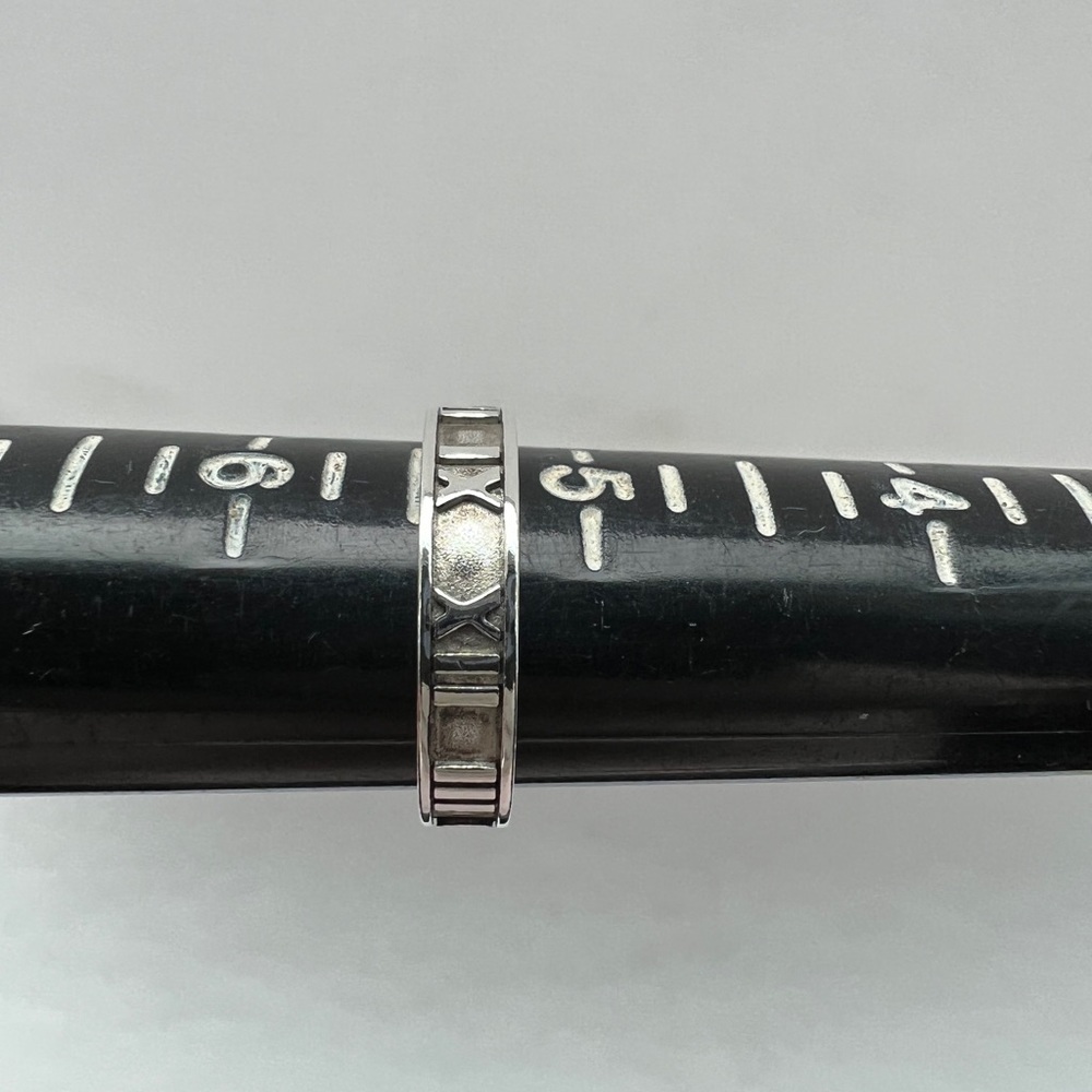 Atlas ring - Picture 1 of 6